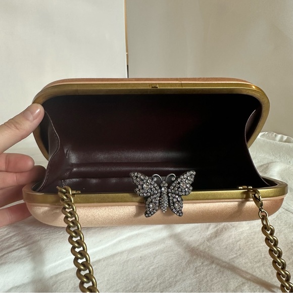 Gucci Broadway Butterfly Handbag Clutch in Pink - Picture 14 of 14